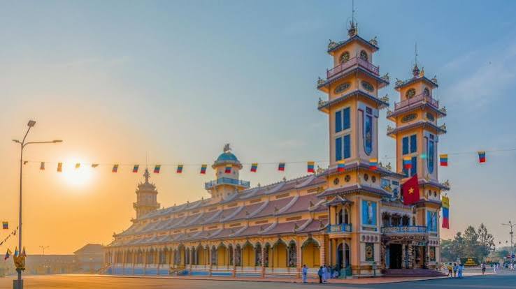 thuê xe bến cát đi tây ninh